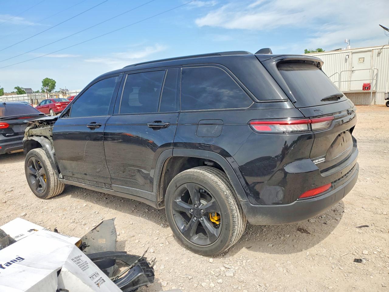 2023 JEEP CHEROKEE