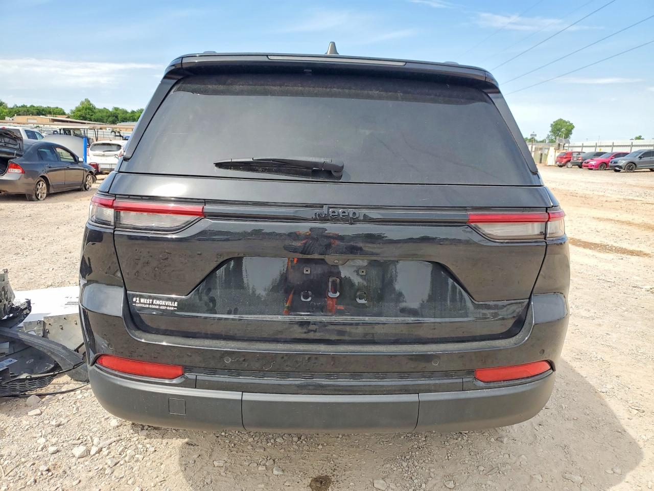 2023 JEEP CHEROKEE