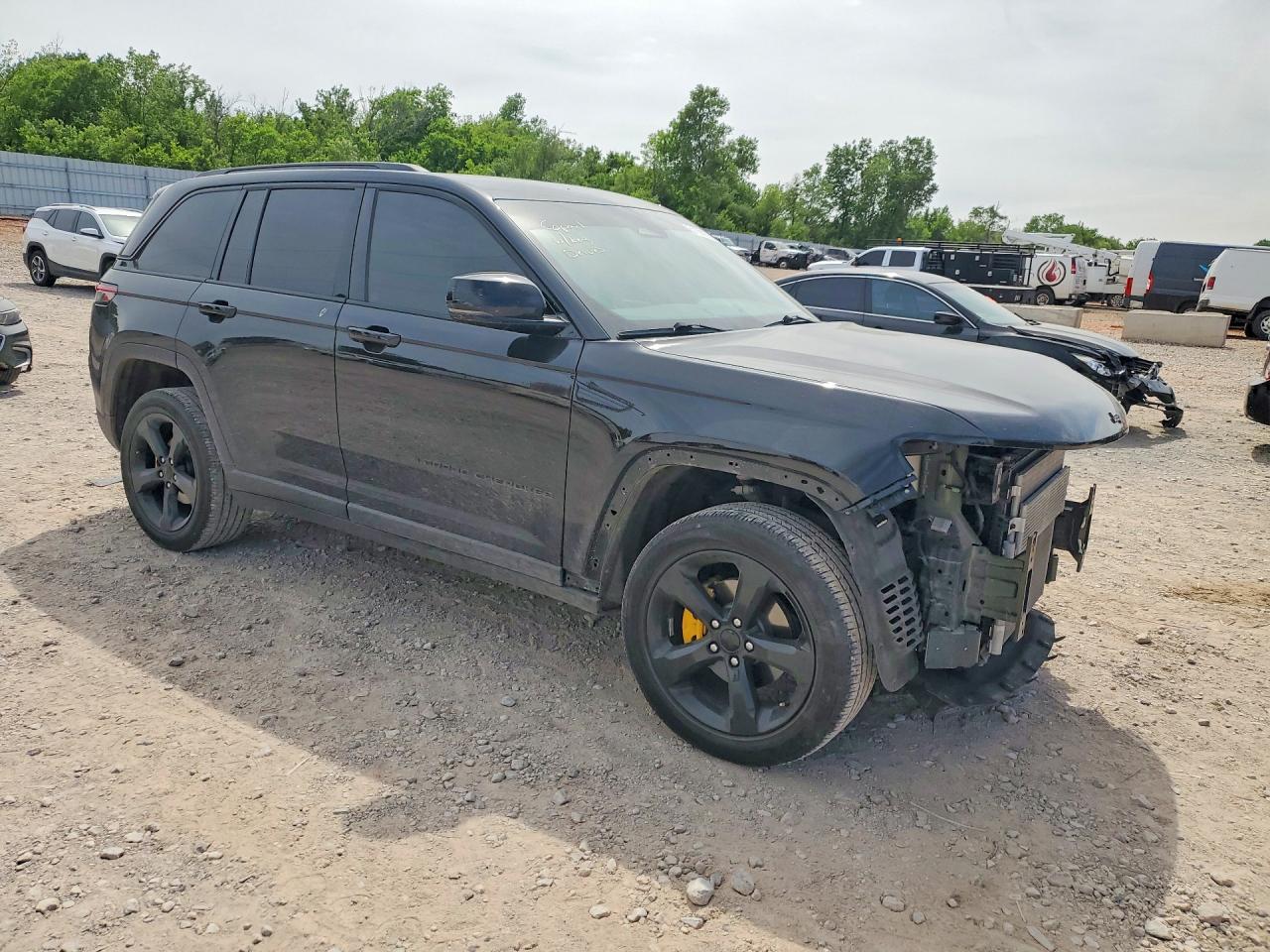 2023 JEEP CHEROKEE