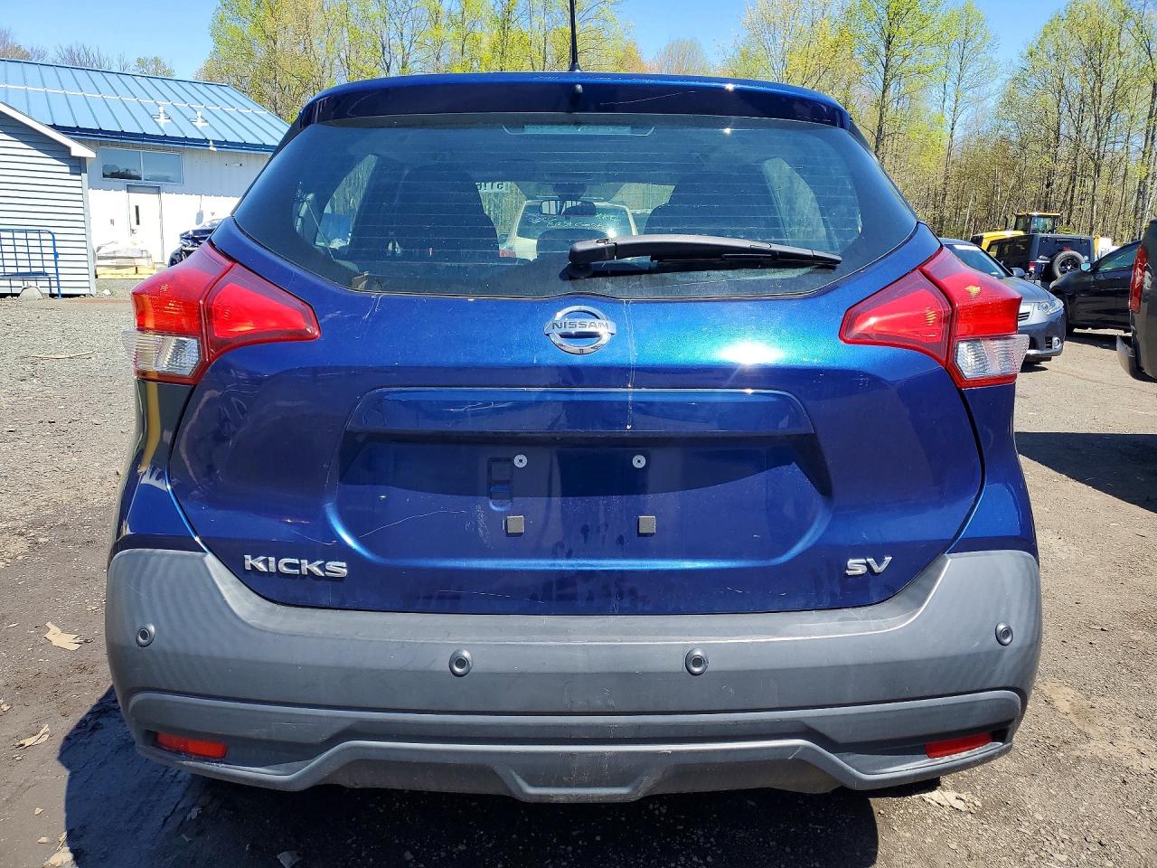 2020 NISSAN KICKS