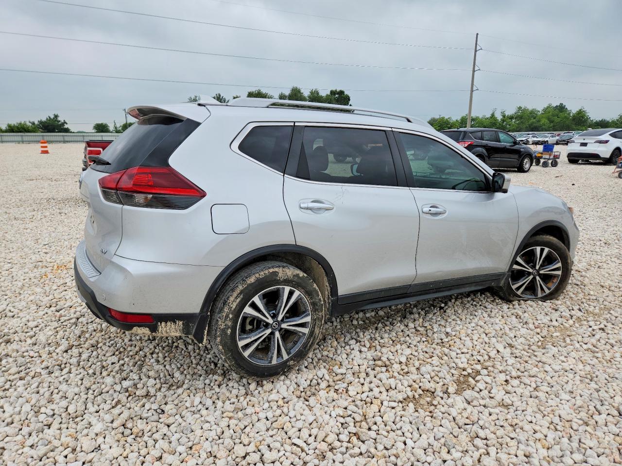 2019 NISSAN ROGUE