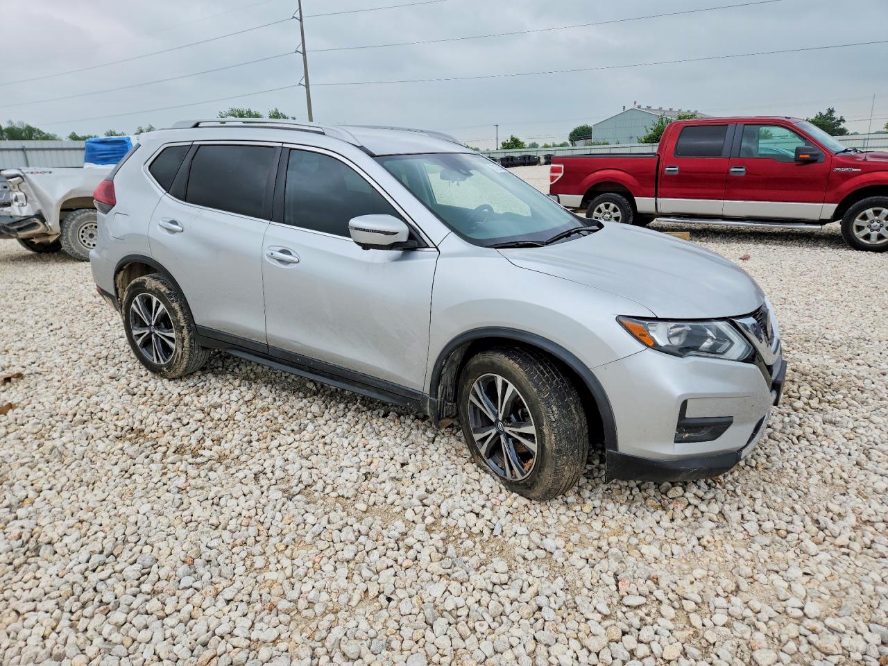 2019 NISSAN ROGUE