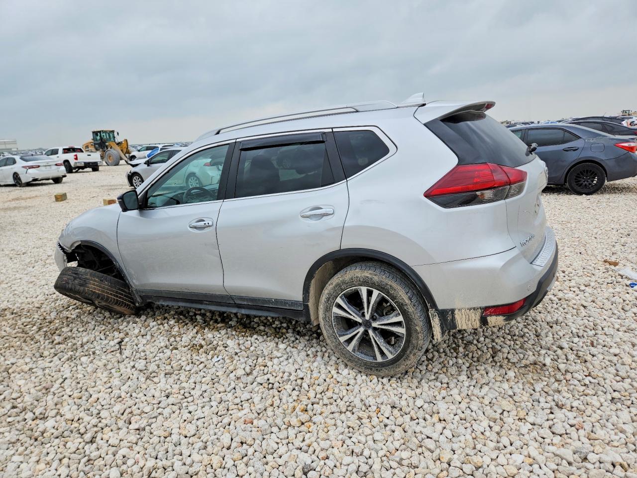 2019 NISSAN ROGUE