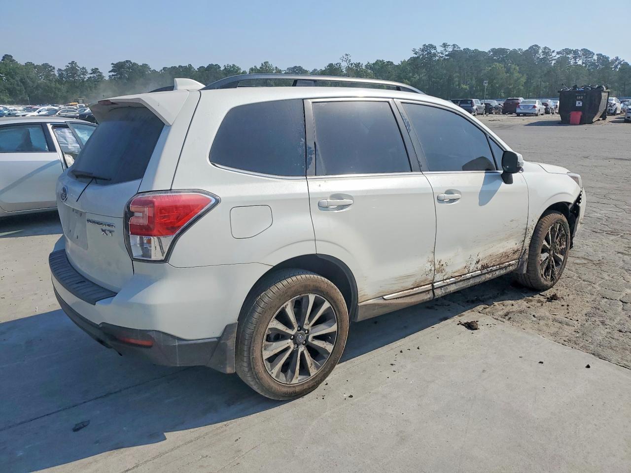 2017 SUBARU FORESTER