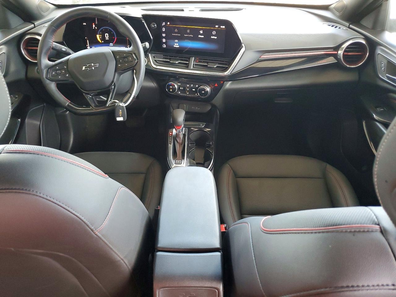 2026 CHEVROLET TRAX