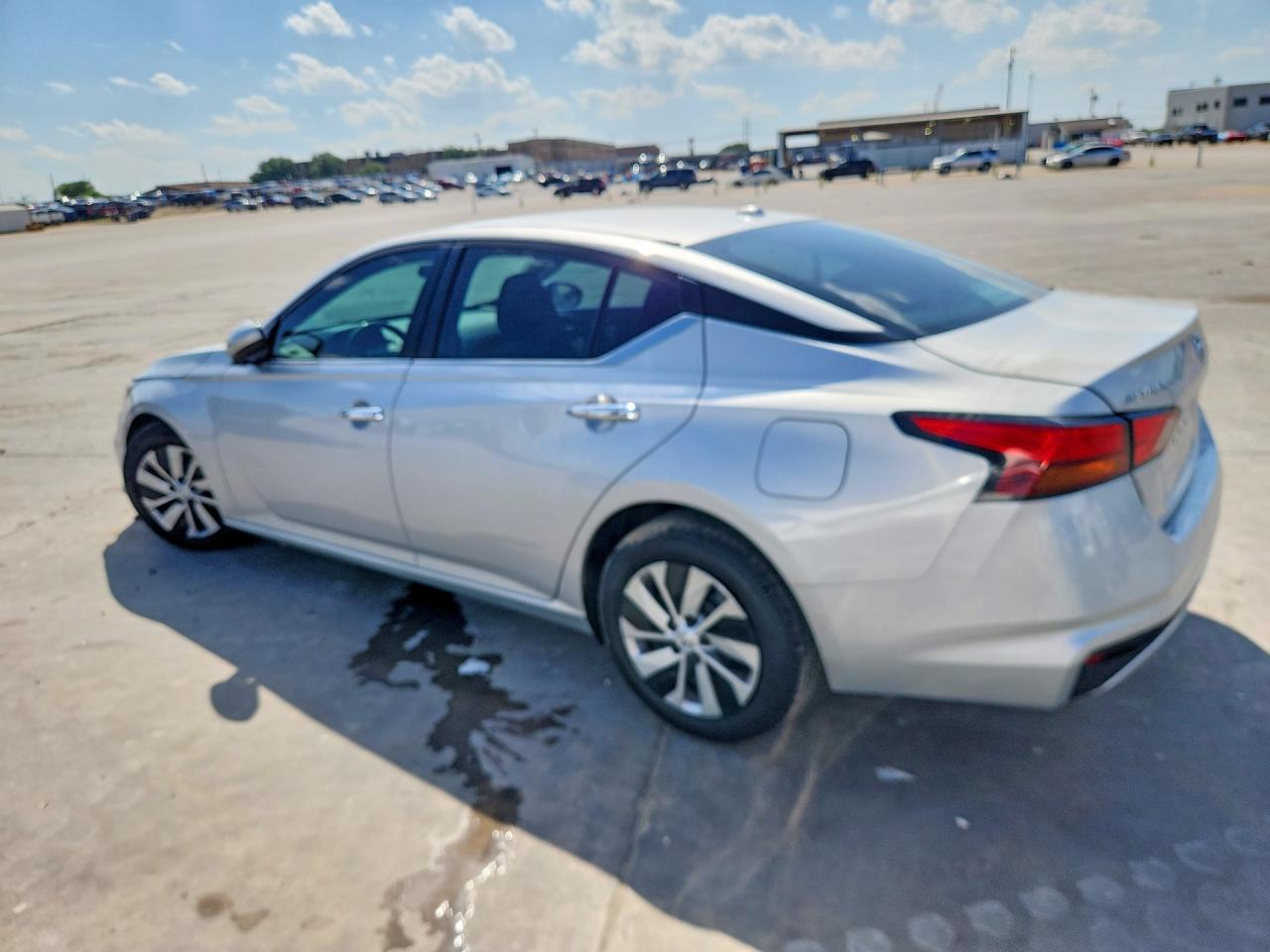 2020 NISSAN ALTIMA