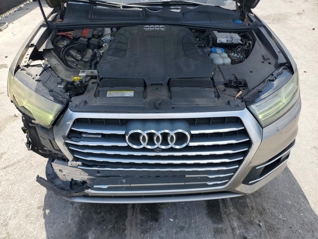 2017 AUDI Q7