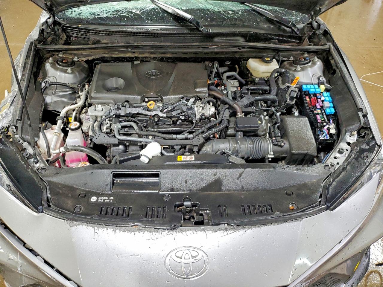 2025 TOYOTA CAMRY