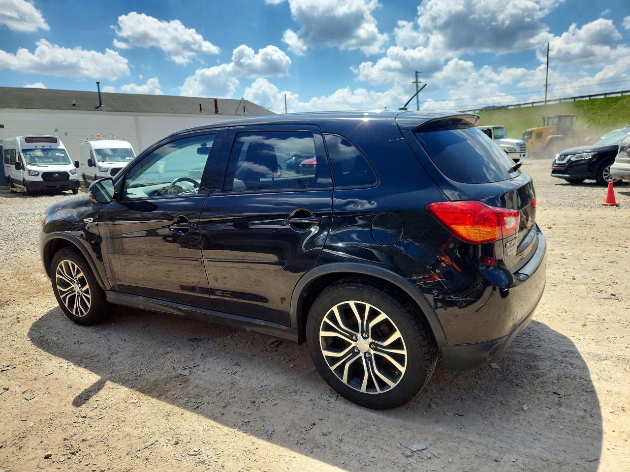 2016 MITSUBISHI OUTLANDER