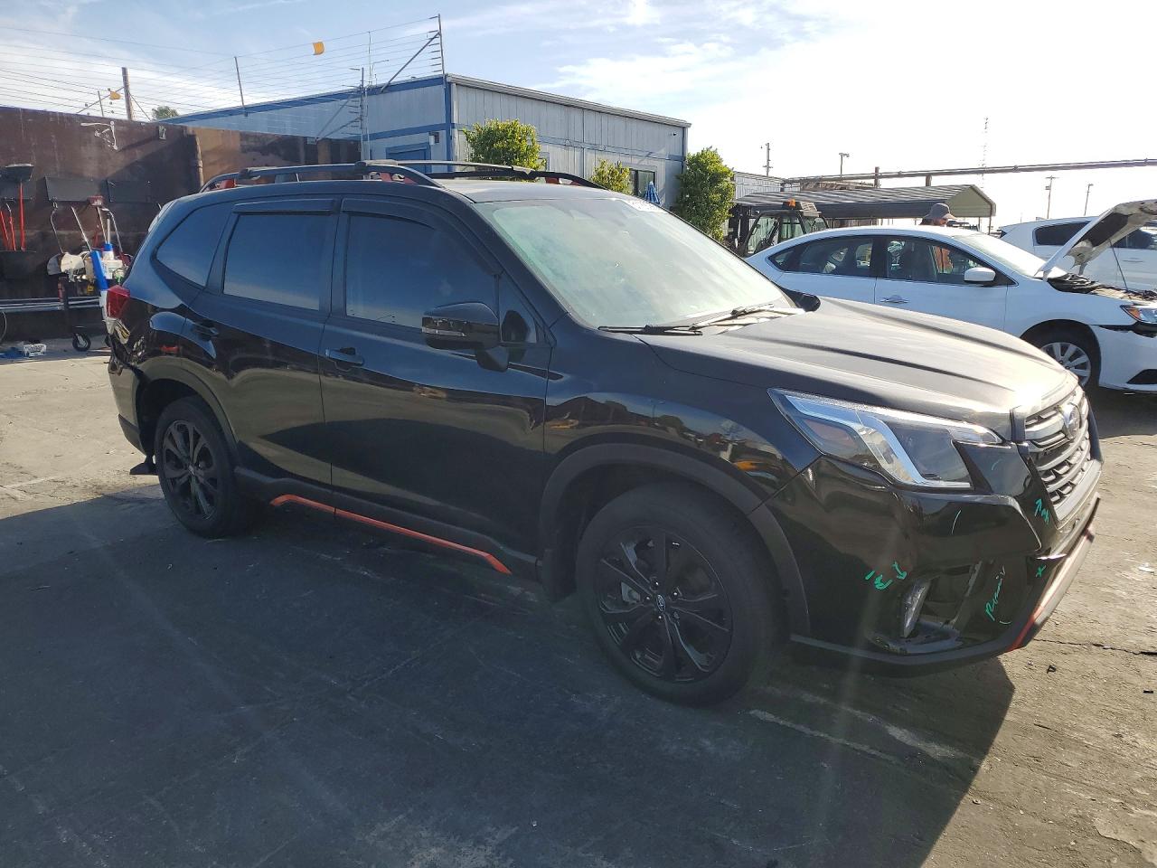 2023 SUBARU FORESTER