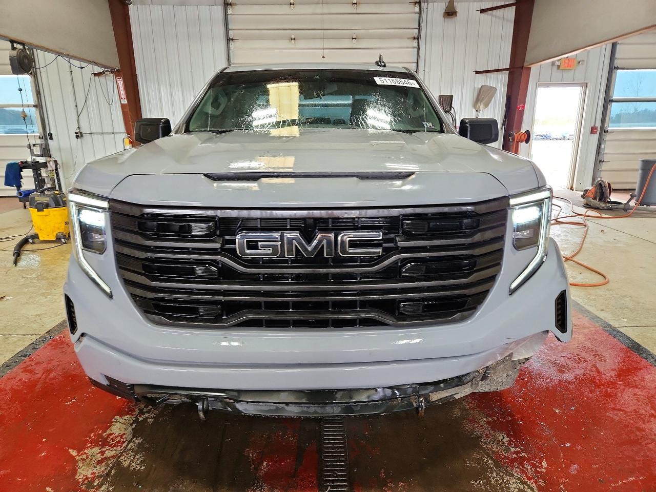 2024 GMC SIERRA