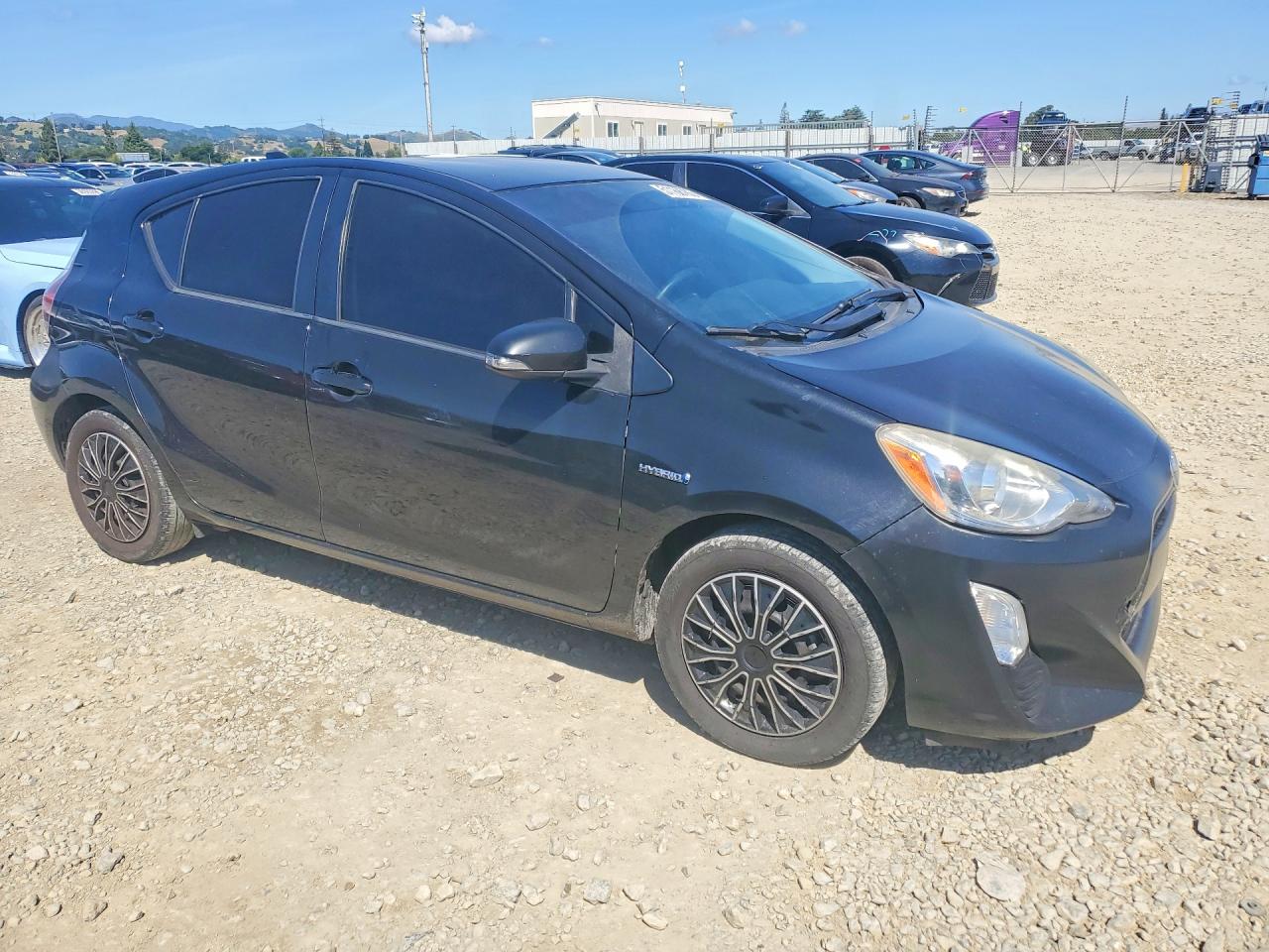 2016 TOYOTA PRIUS