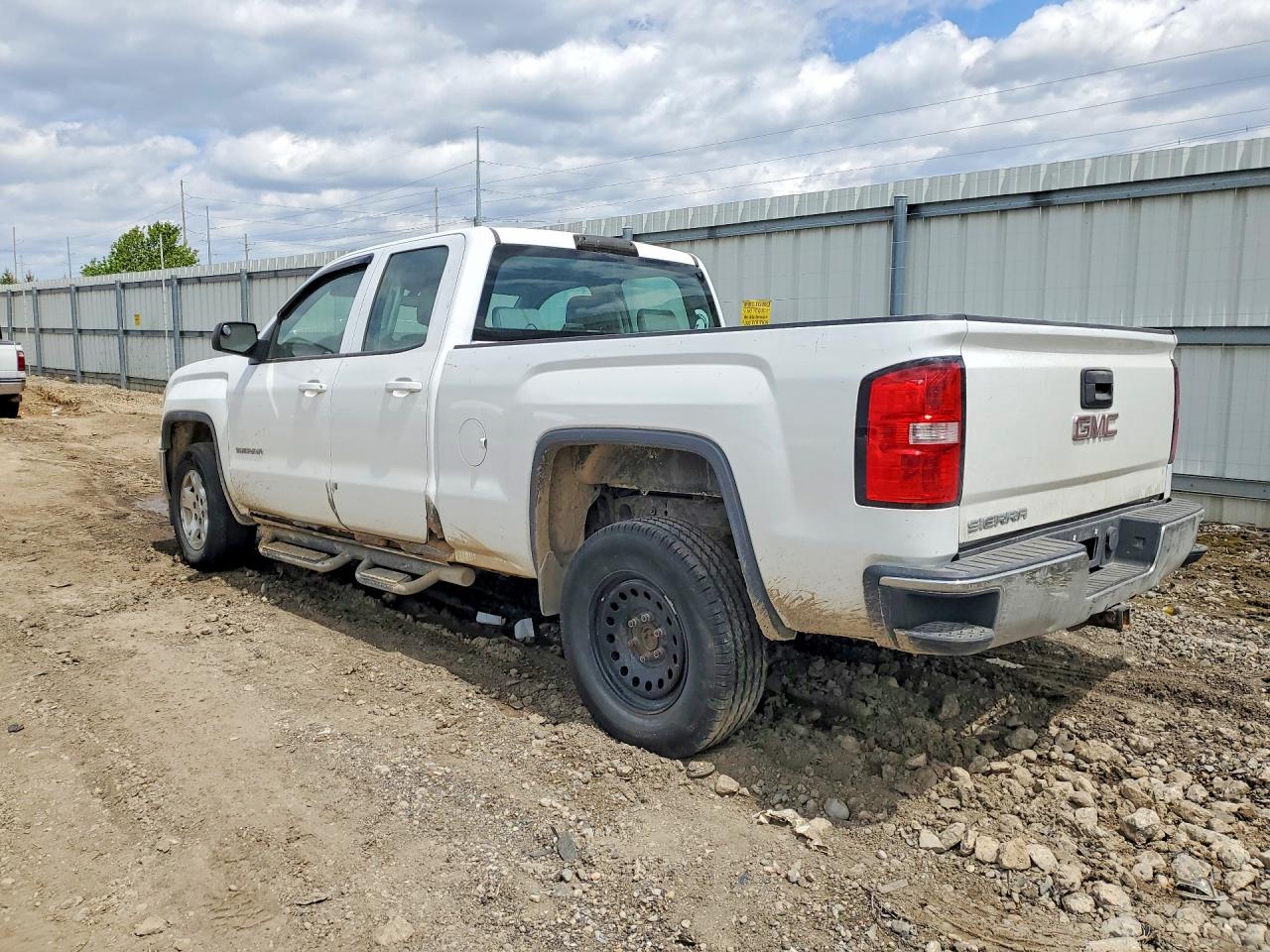 2015 GMC SIERRA