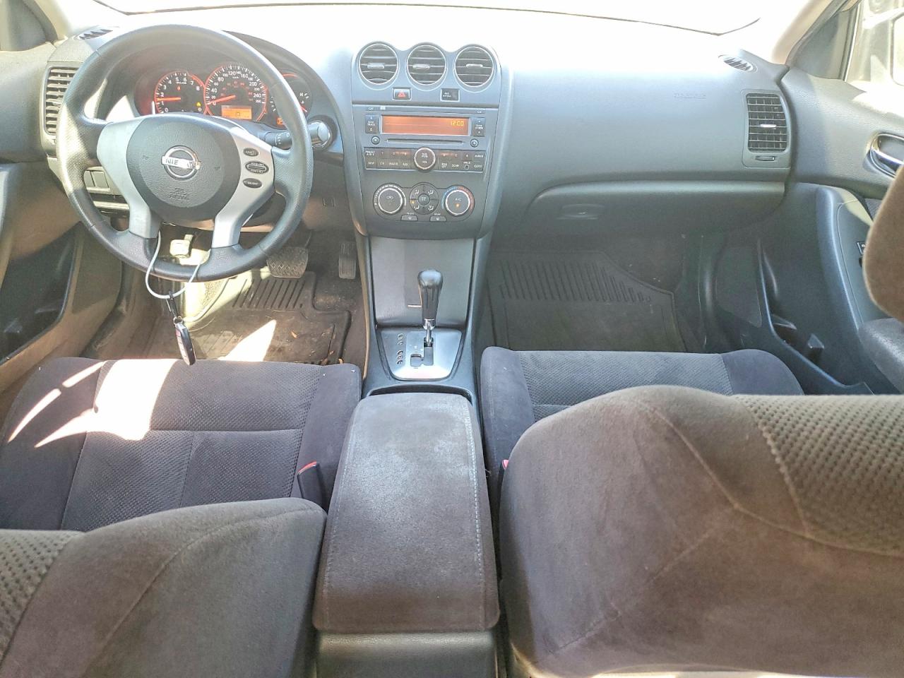 2009 NISSAN ALTIMA