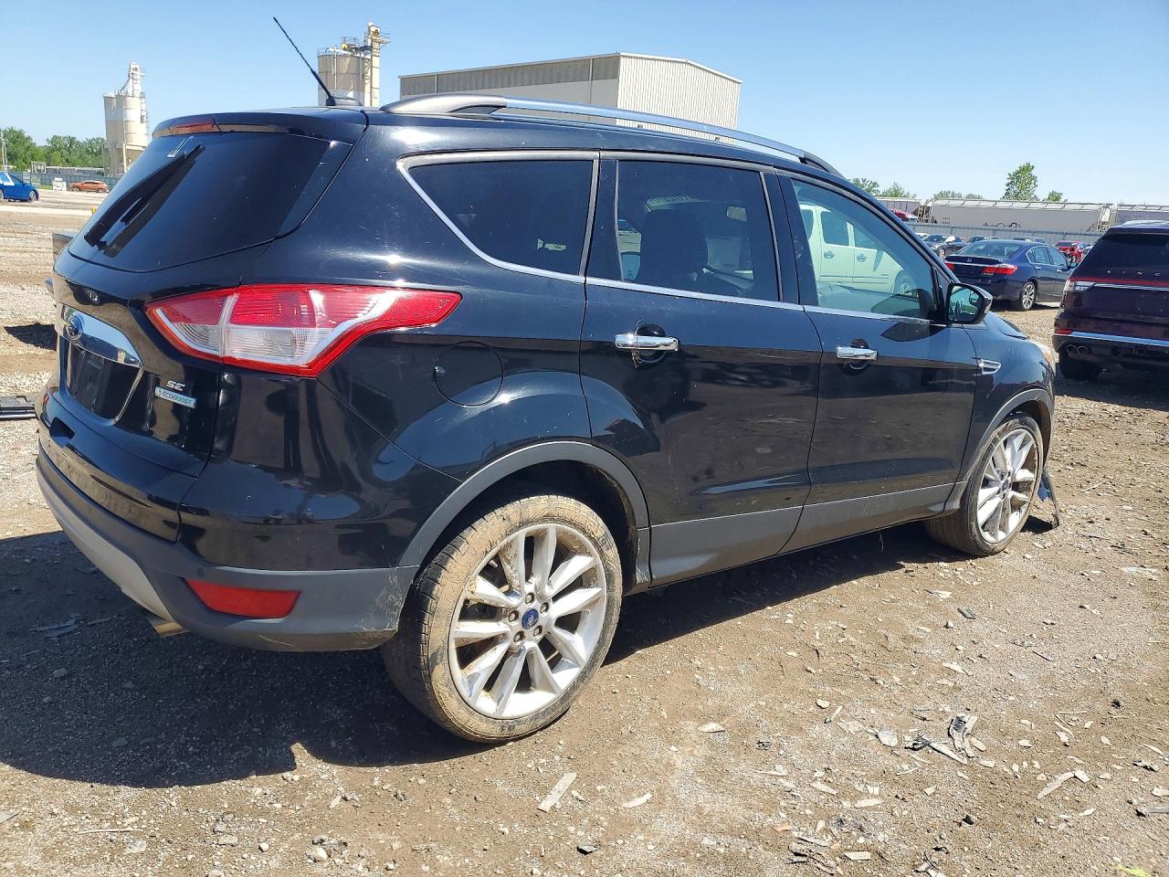 2016 FORD ESCAPE
