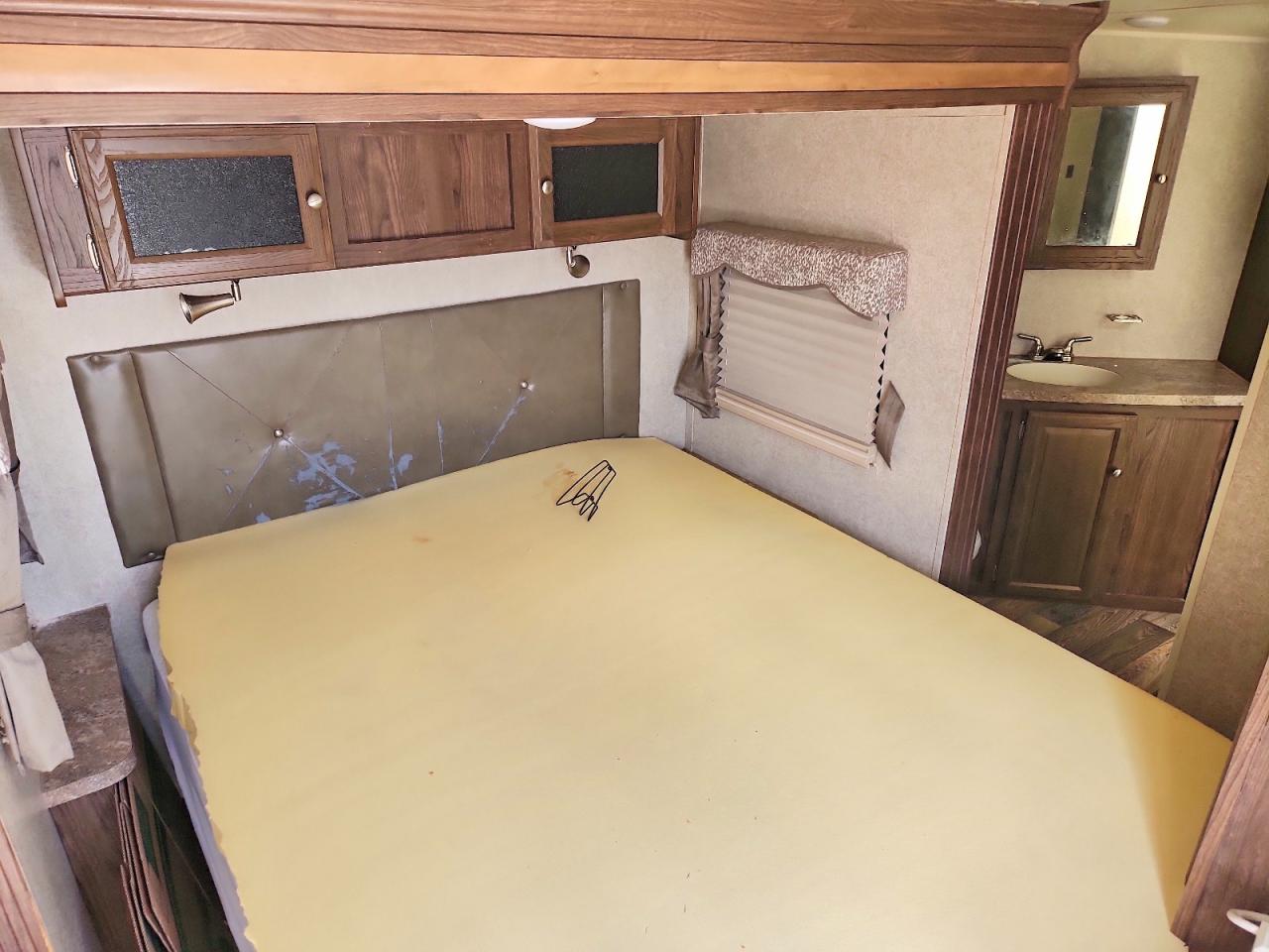 2016 ROCKWOOD ULTRA V