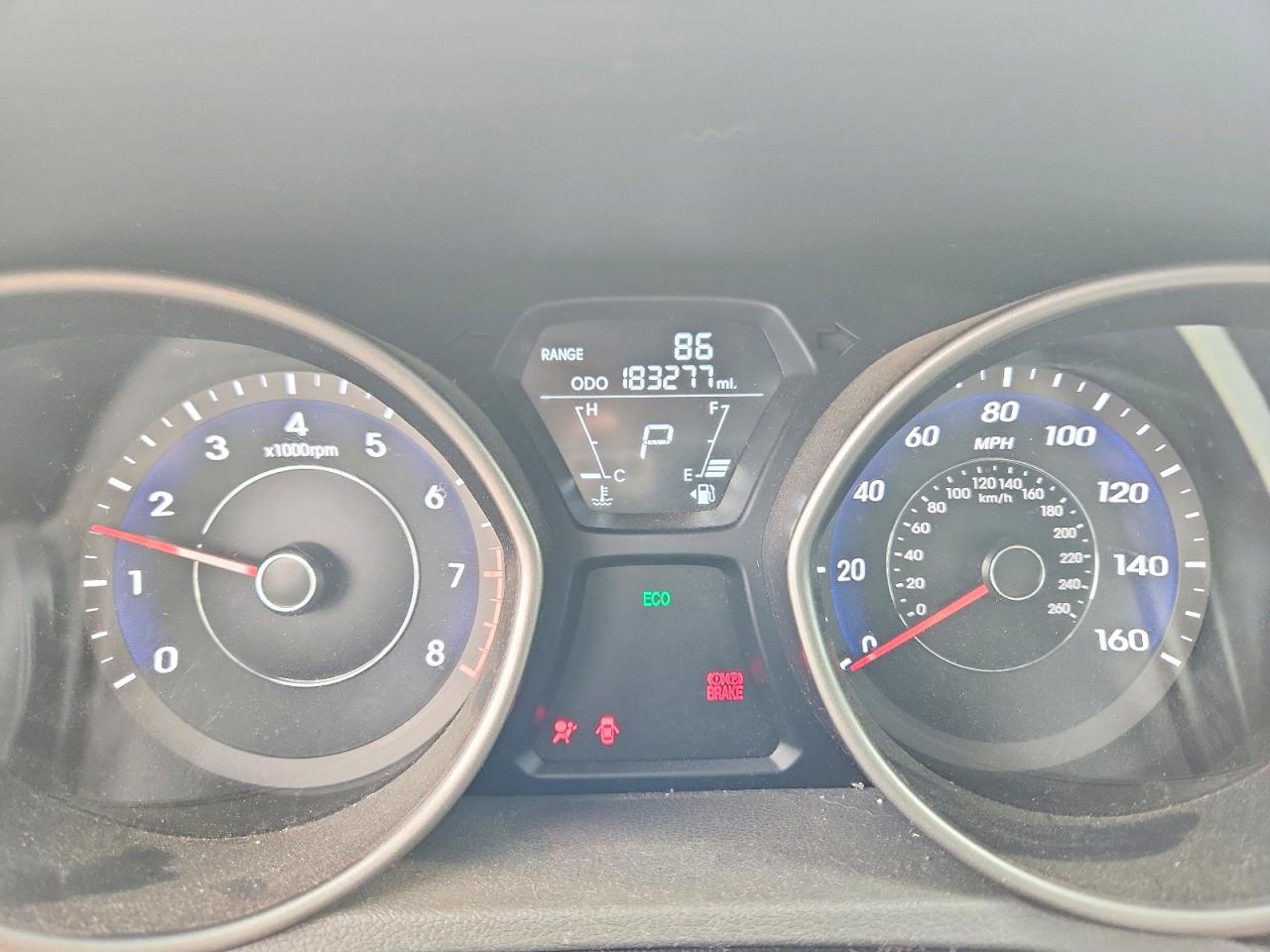 2013 HYUNDAI ELANTRA