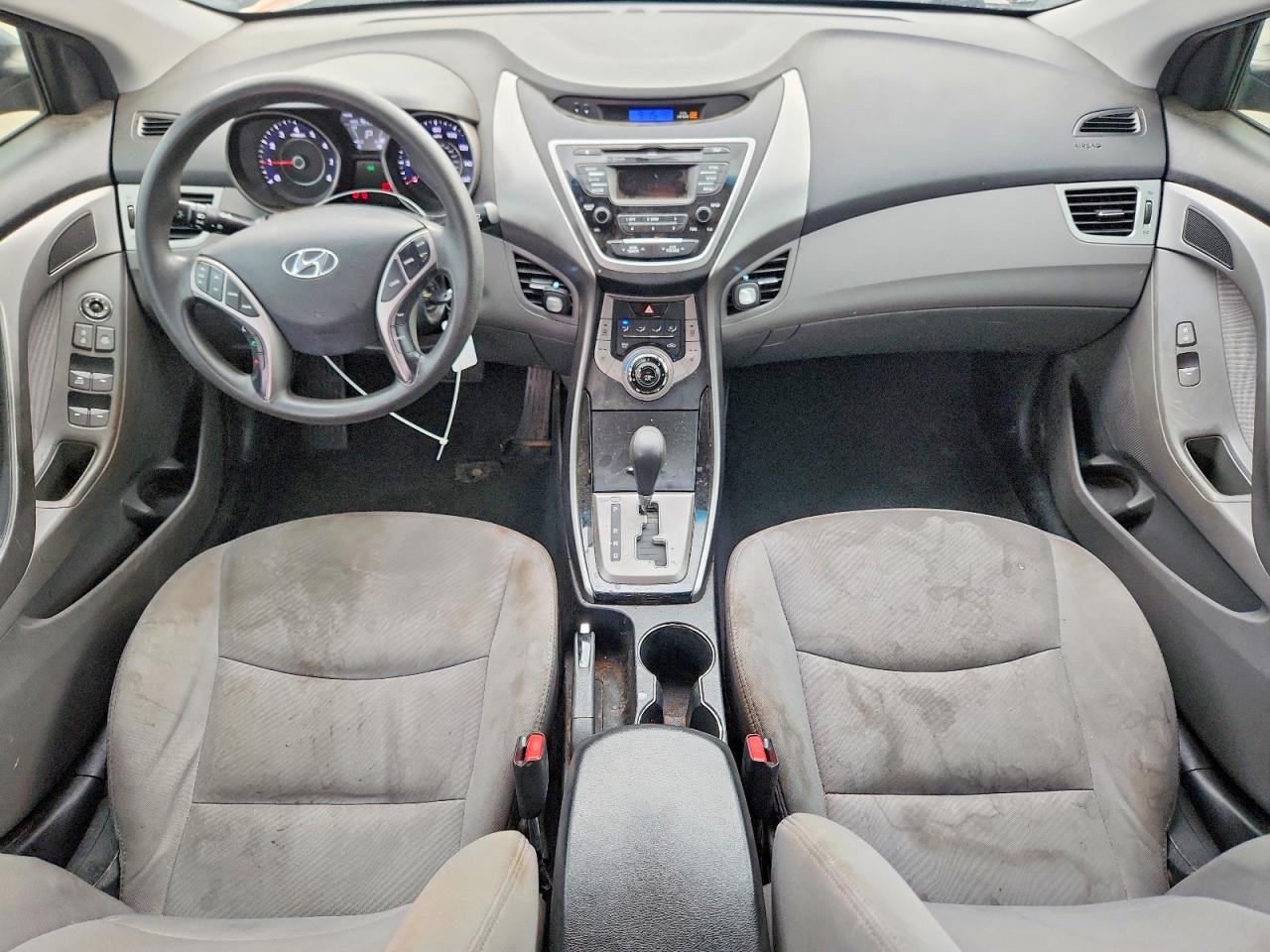 2013 HYUNDAI ELANTRA