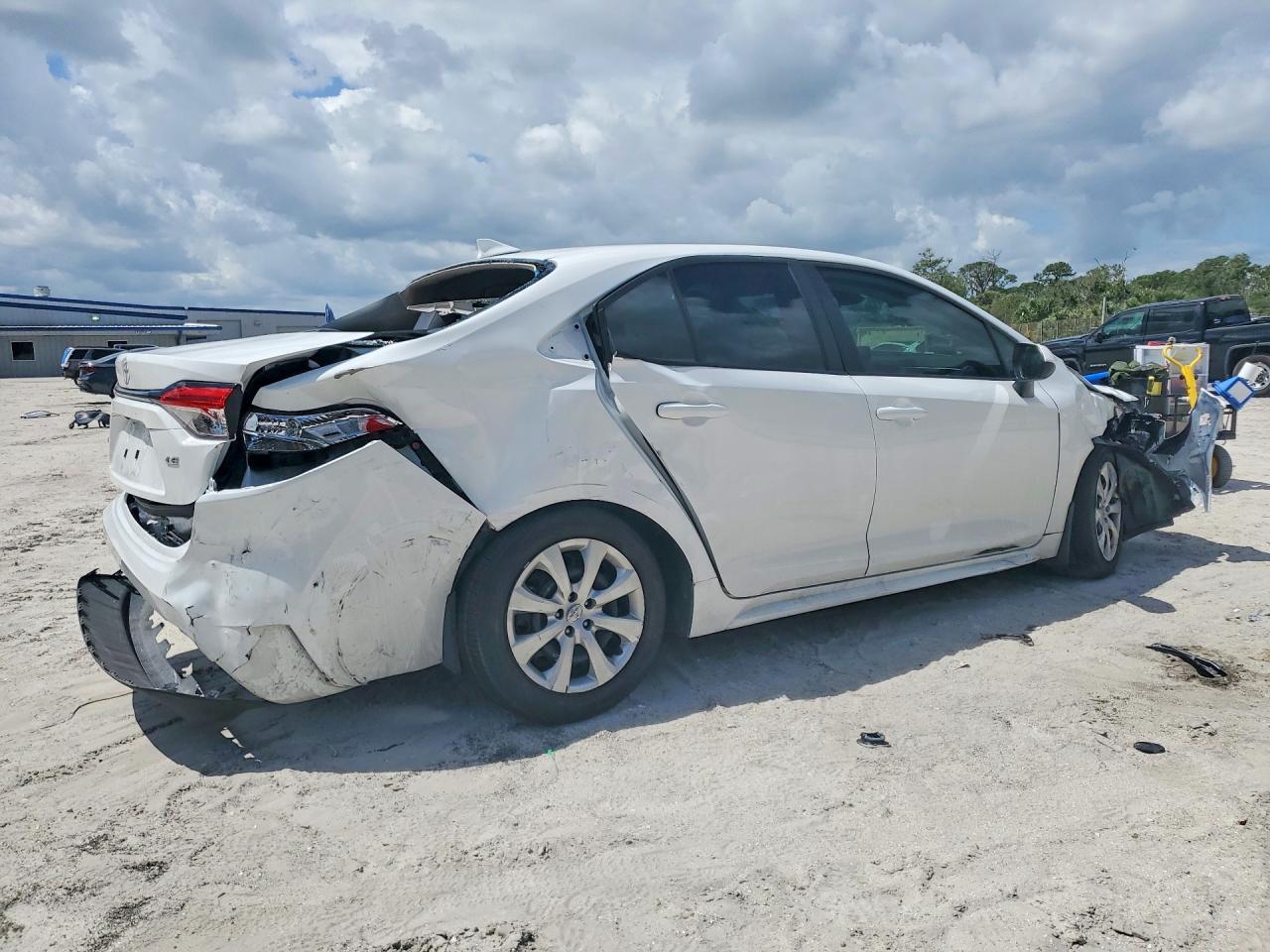 2026 TOYOTA COROLLA