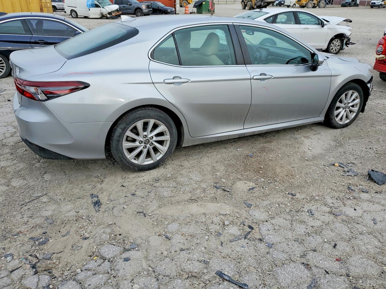 2022 TOYOTA CAMRY