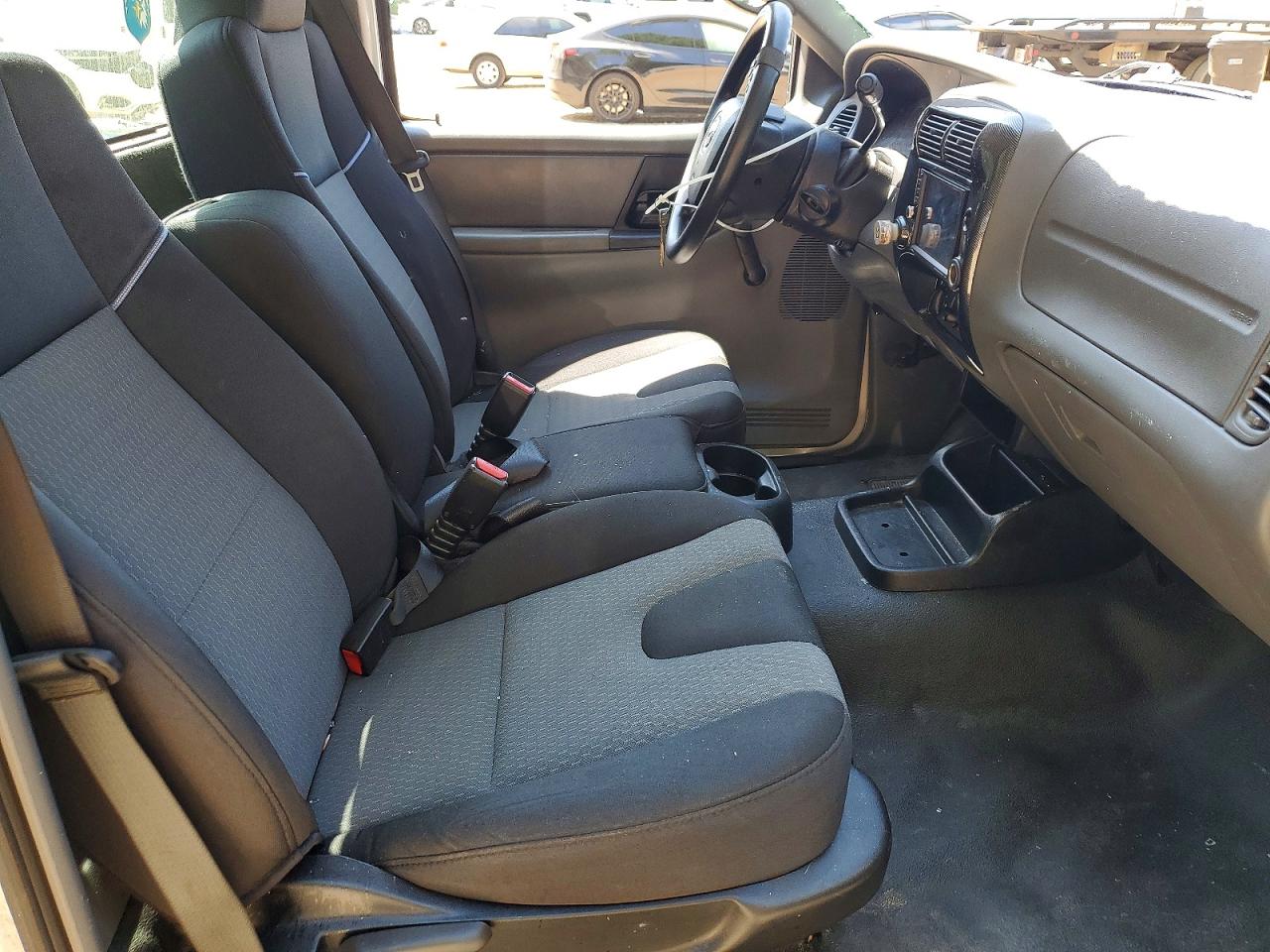 2007 MAZDA B2300