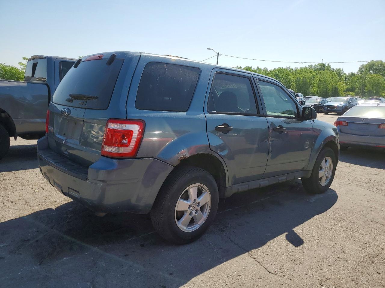 2012 FORD ESCAPE