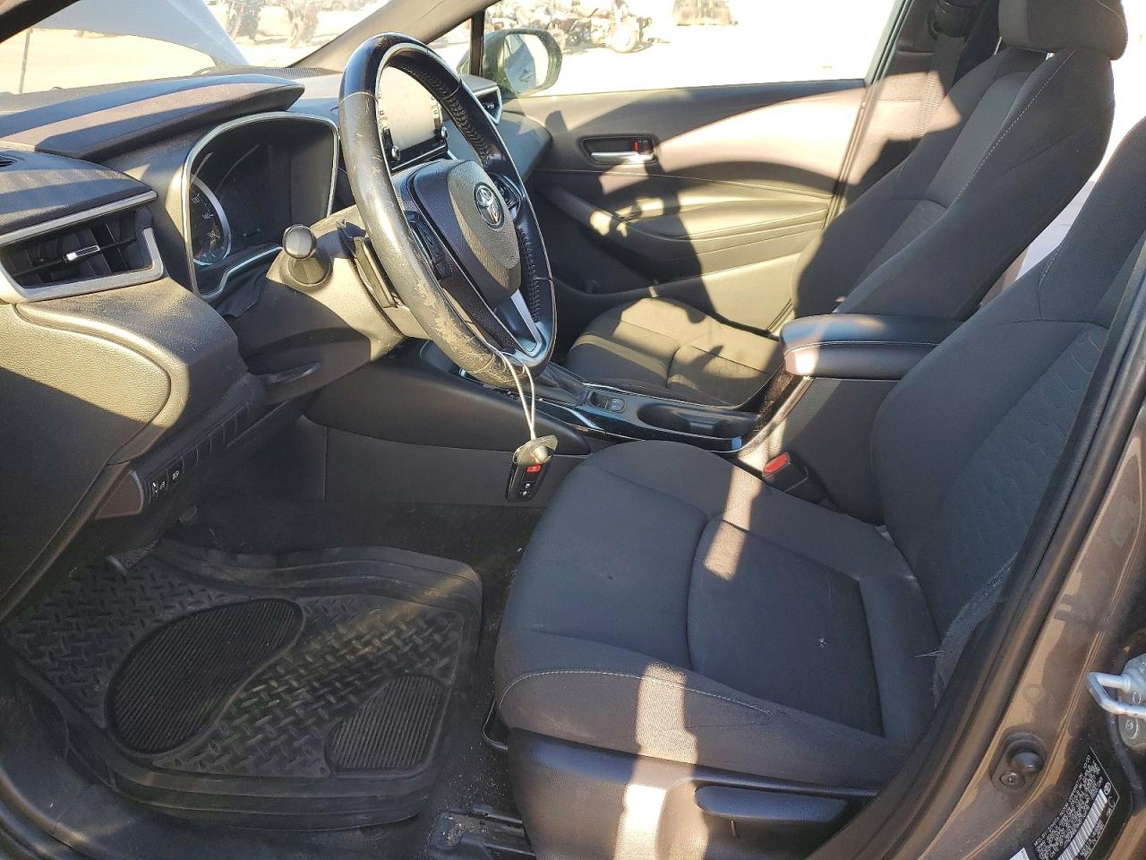 2021 TOYOTA COROLLA