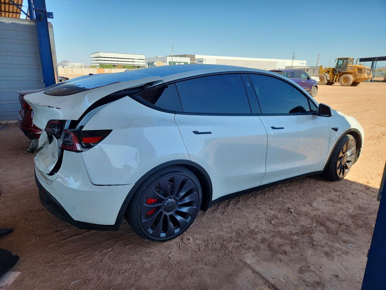 2024 TESLA MODEL Y