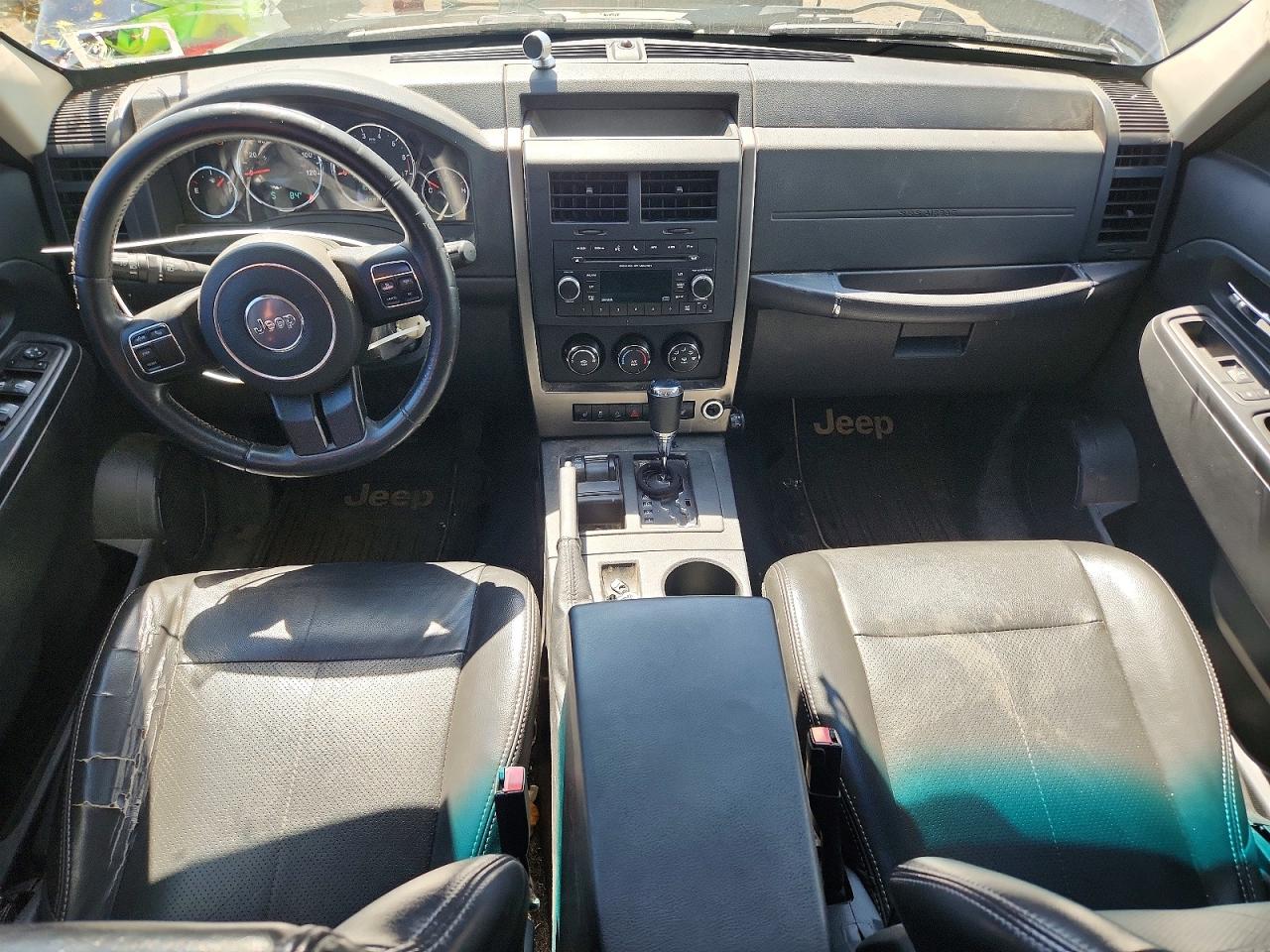 2012 JEEP LIBERTY