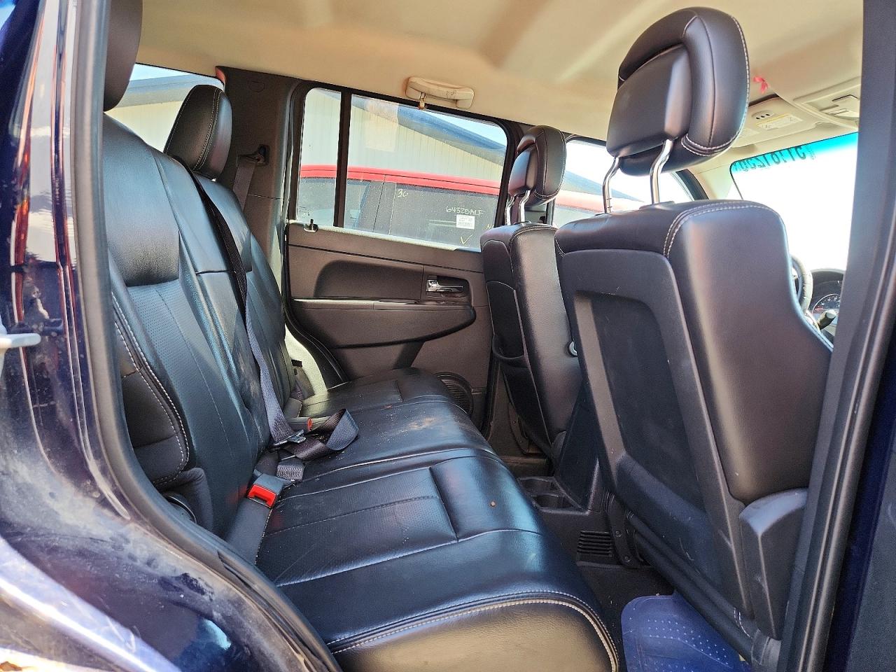 2012 JEEP LIBERTY