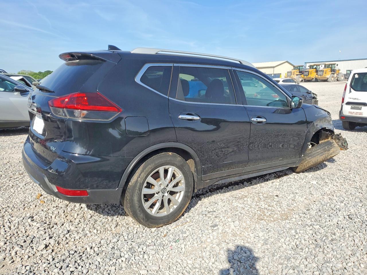 2018 NISSAN ROGUE