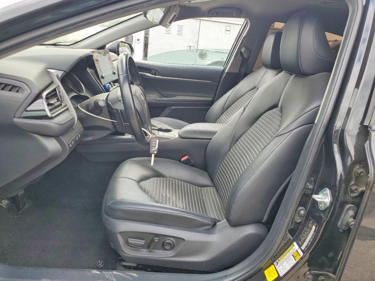 2022 TOYOTA CAMRY