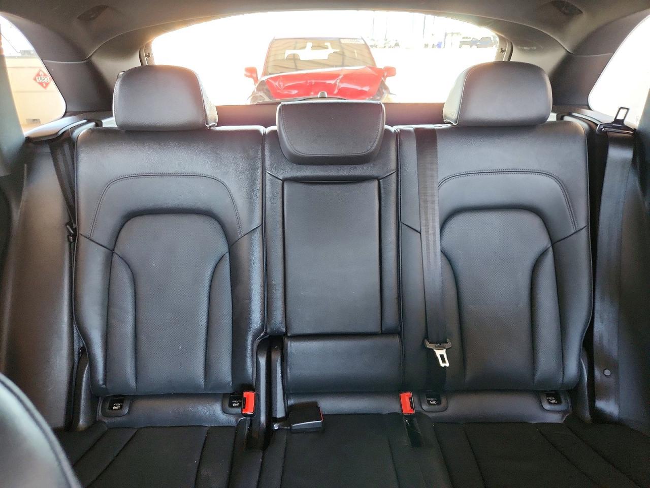 2015 AUDI Q5
