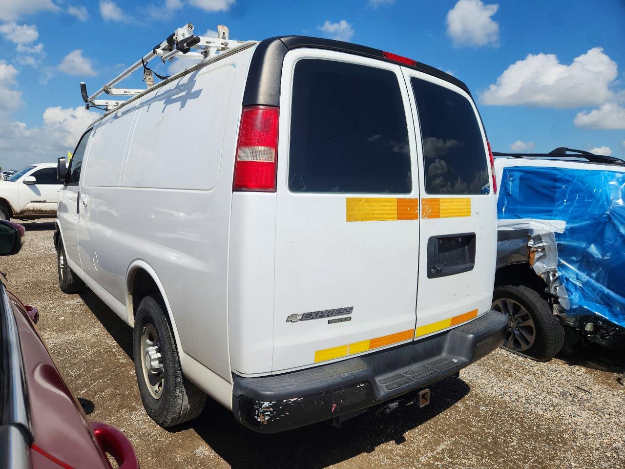 2016 CHEVROLET EXPRESS