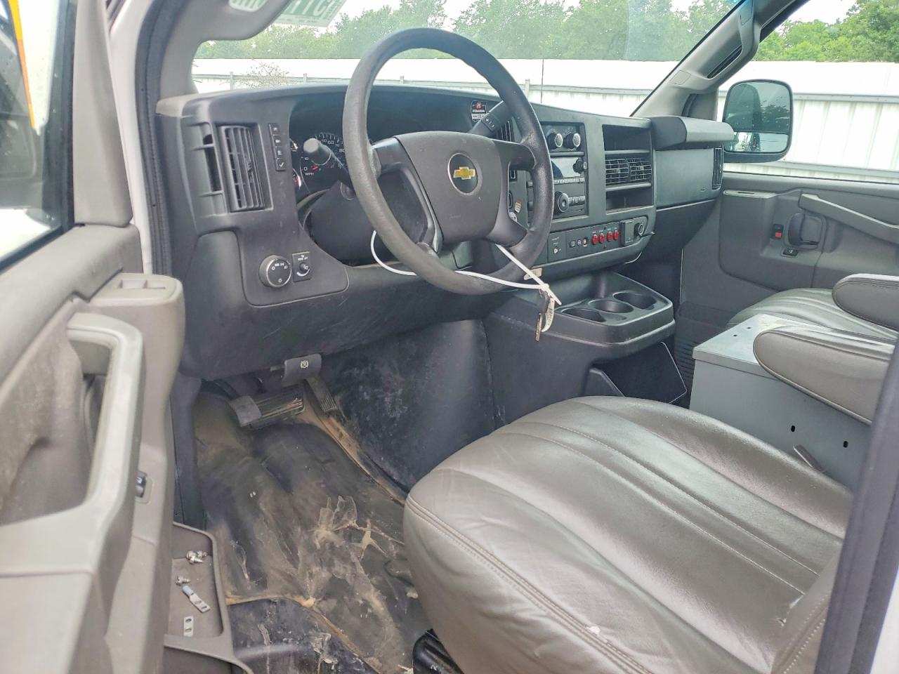 2016 CHEVROLET EXPRESS