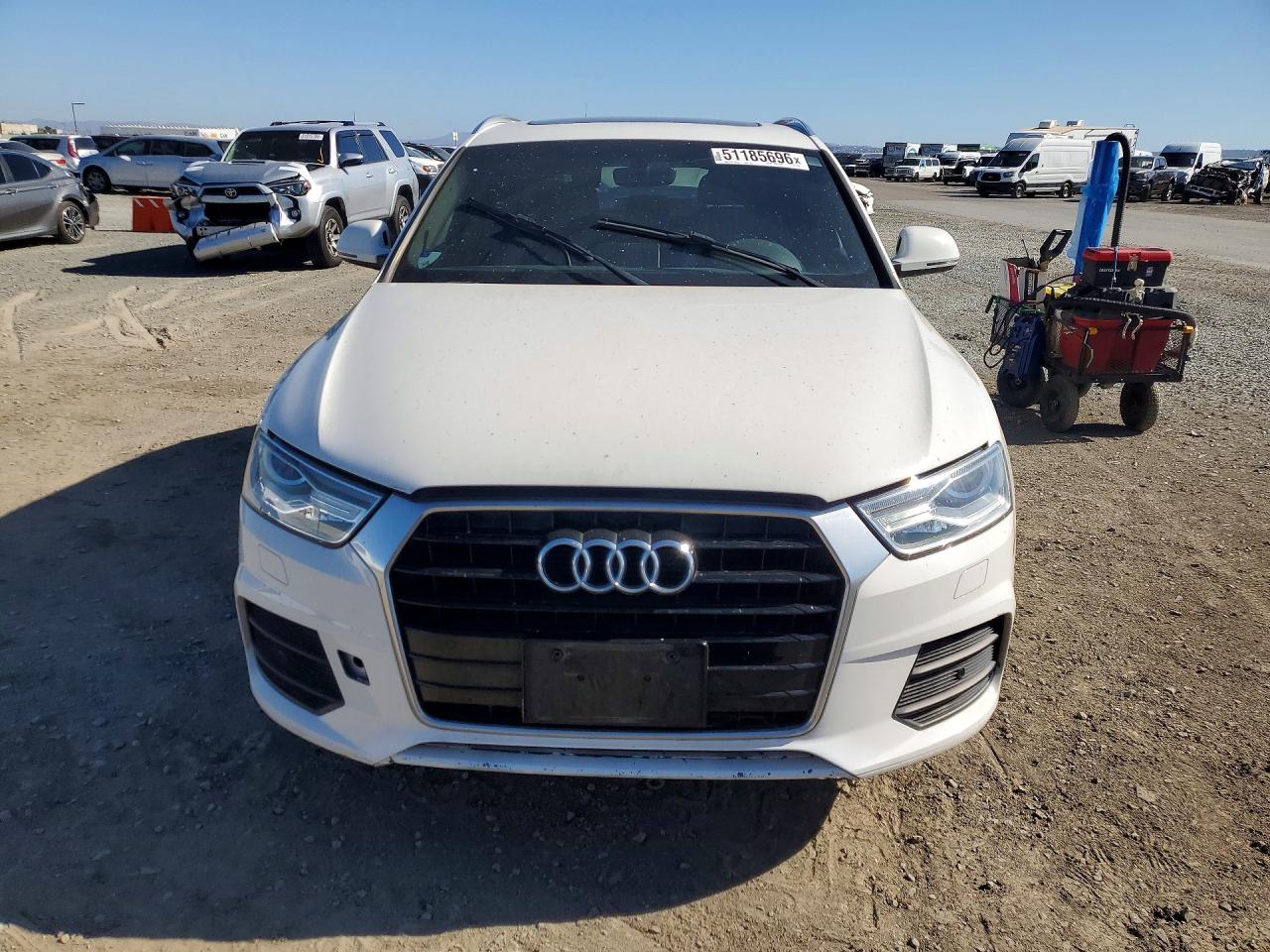 2016 AUDI Q3