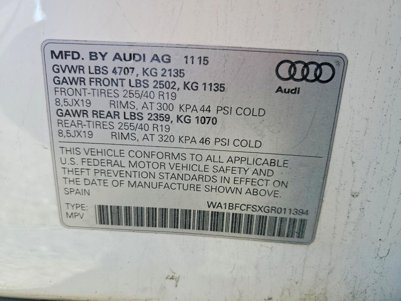 2016 AUDI Q3