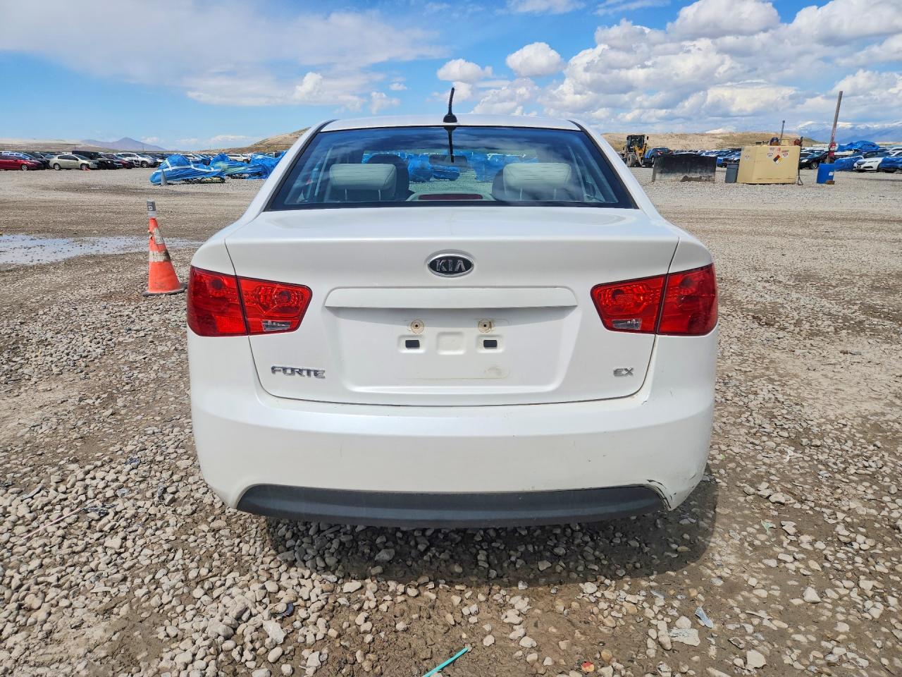 2013 KIA FORTE