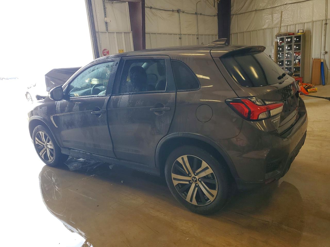 2025 MITSUBISHI OUTLANDER
