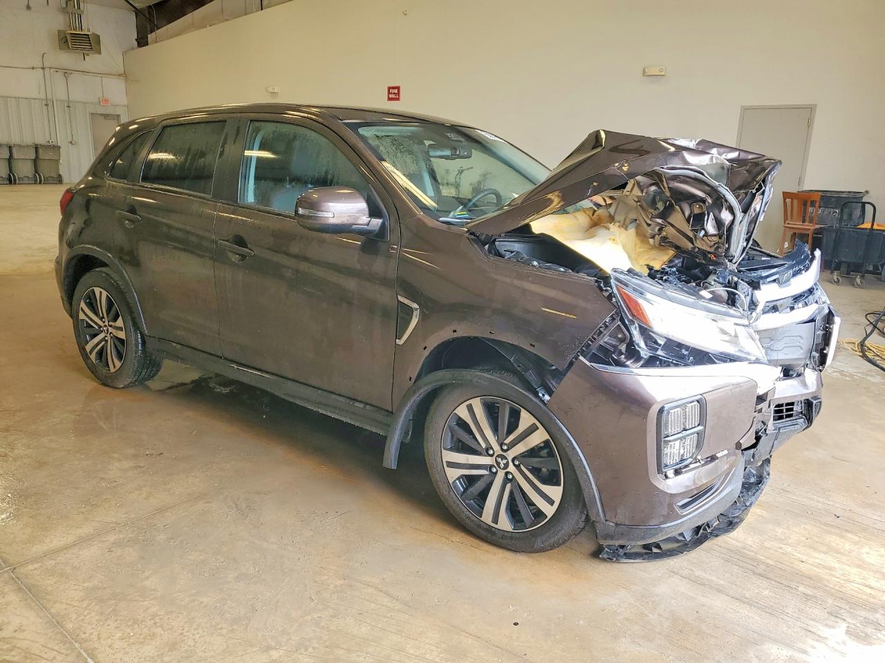 2025 MITSUBISHI OUTLANDER