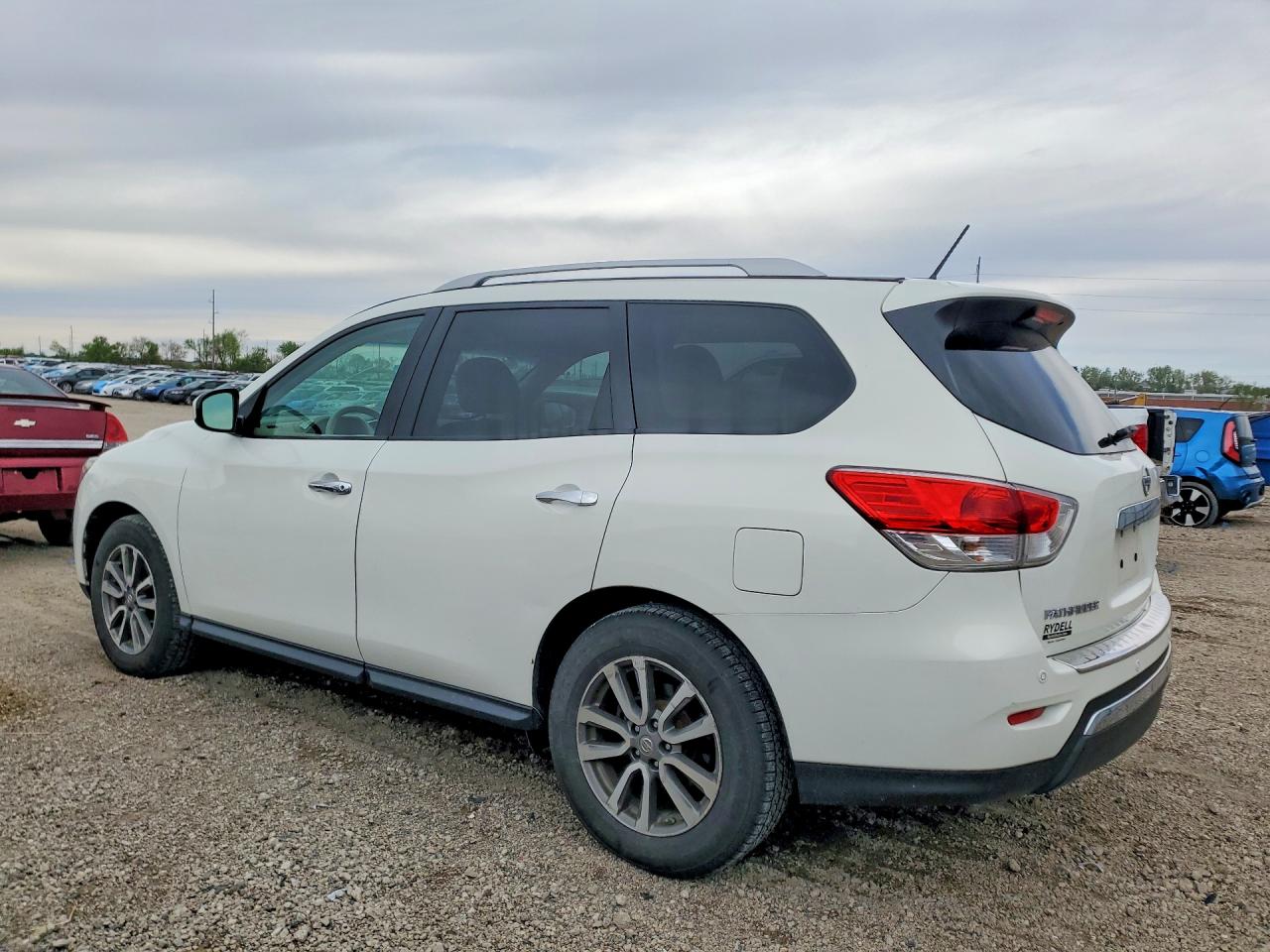 2013 NISSAN PATHFINDER