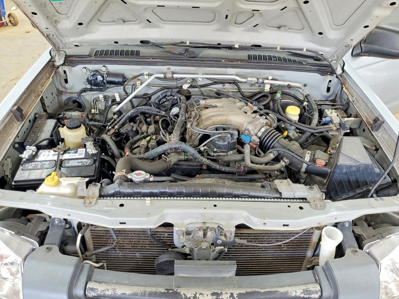 2002 NISSAN FRONTIER