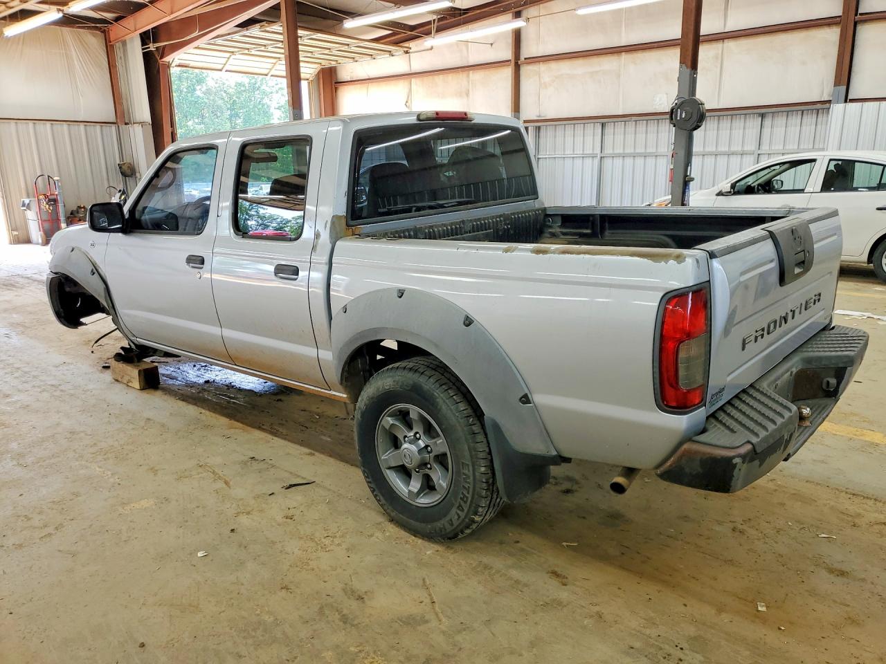 2002 NISSAN FRONTIER