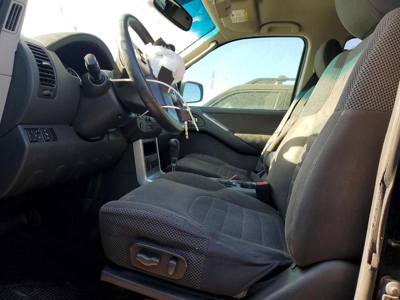 2011 NISSAN PATHFINDER