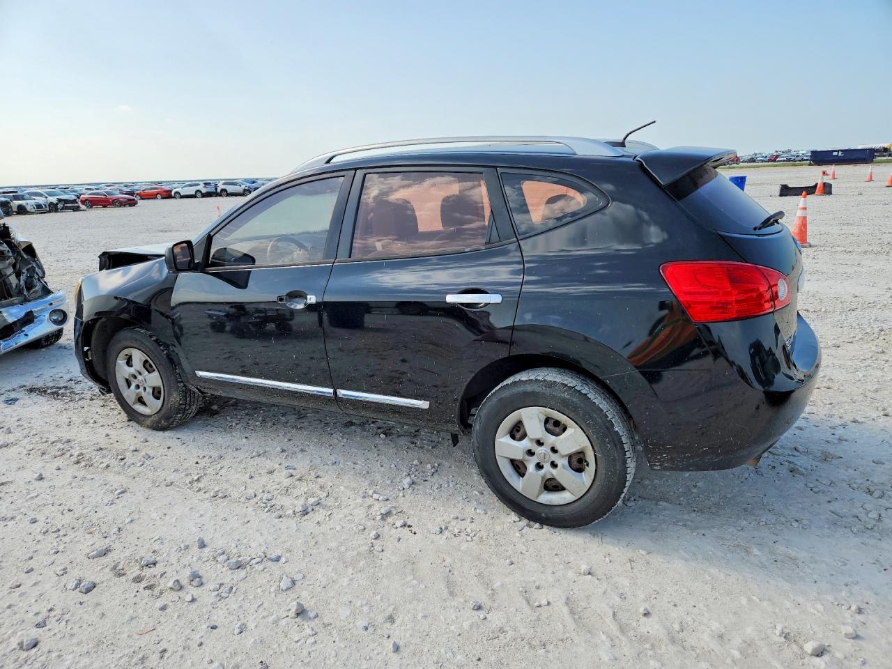 2014 NISSAN ROGUE