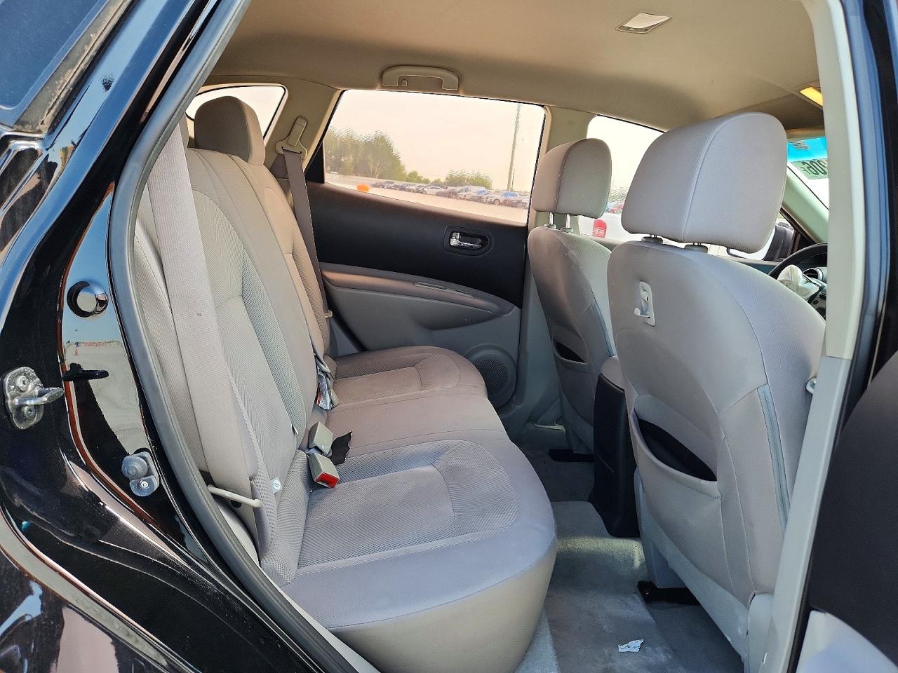 2014 NISSAN ROGUE