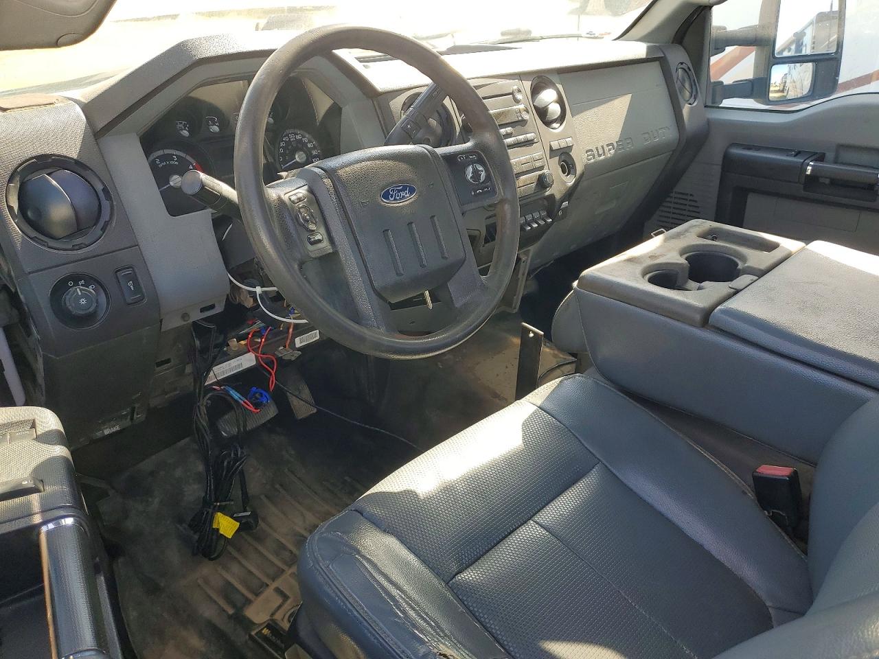 2016 FORD F550