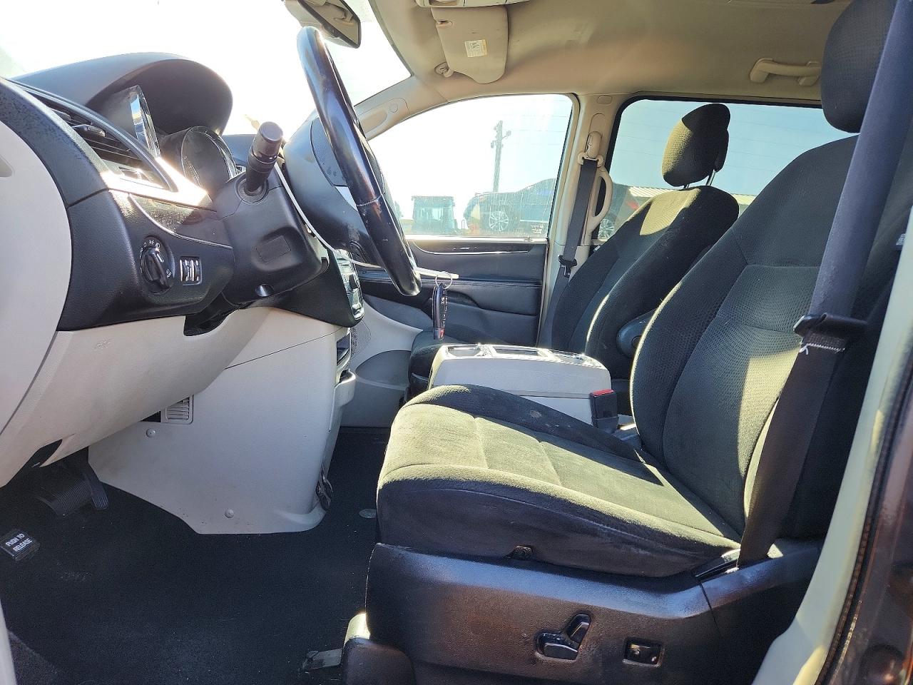 2013 CHRYSLER MINIVAN