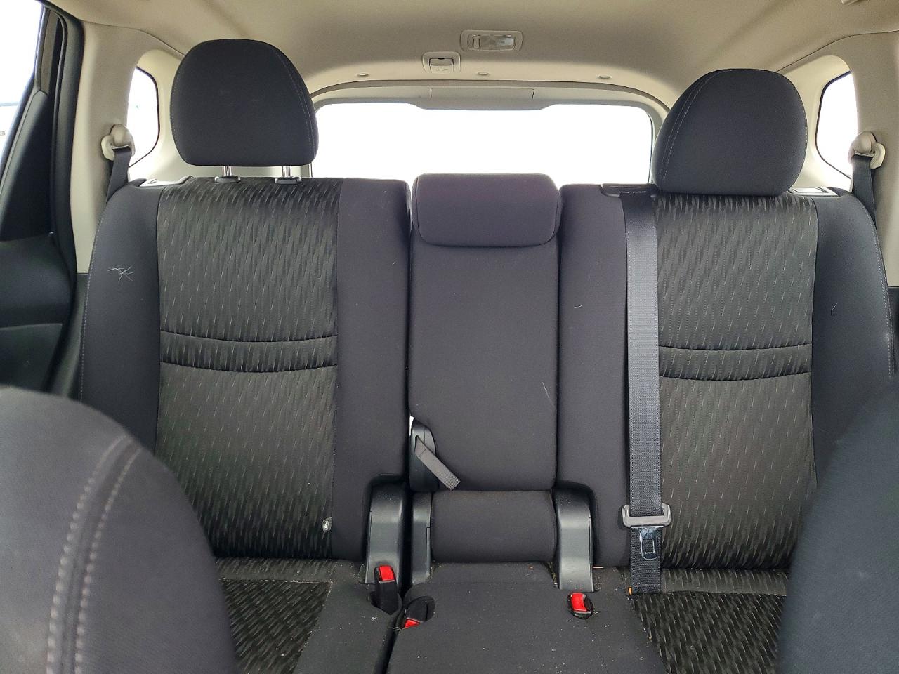 2017 NISSAN ROGUE