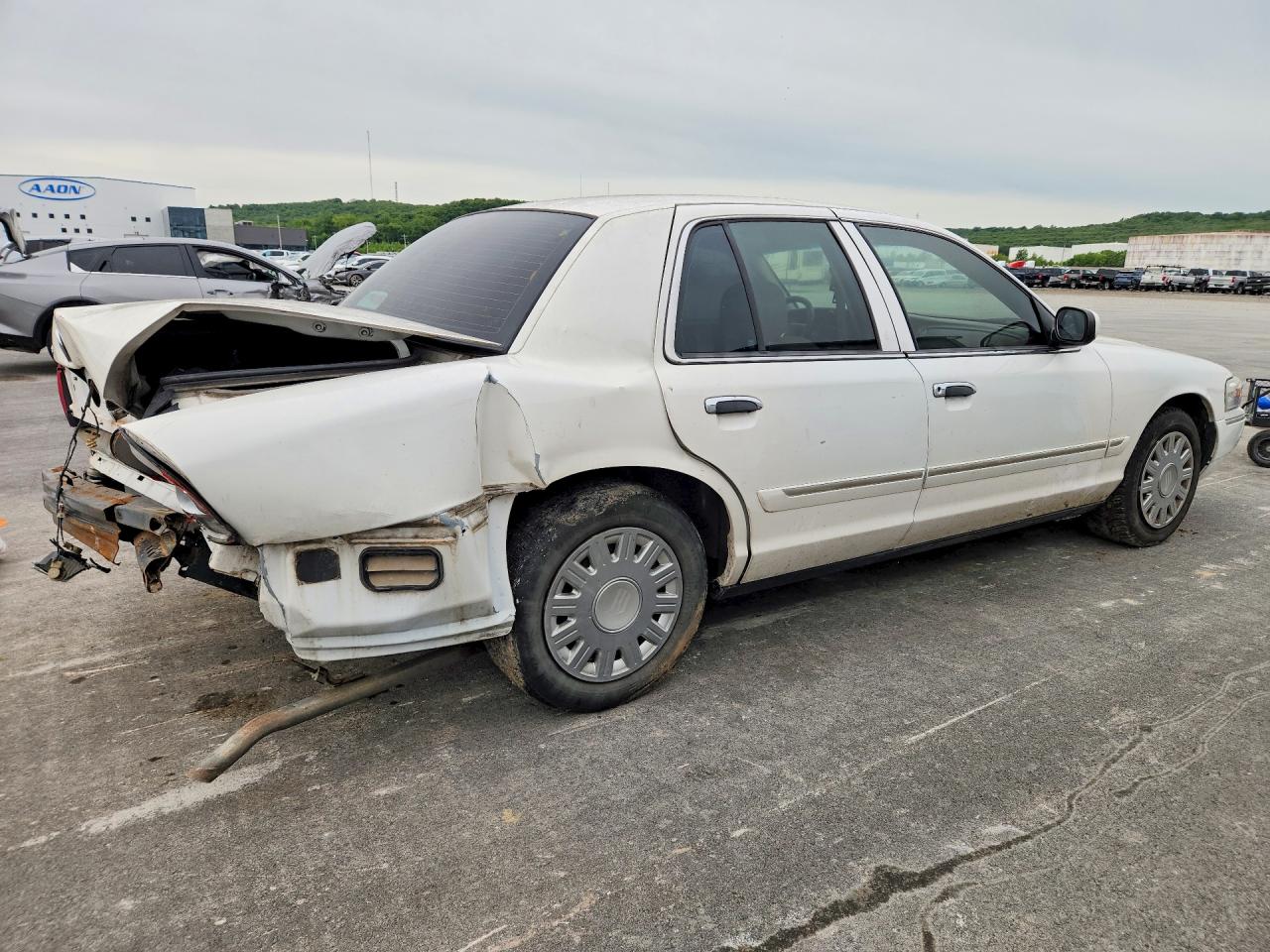2006 MERCURY GRMARQUIS